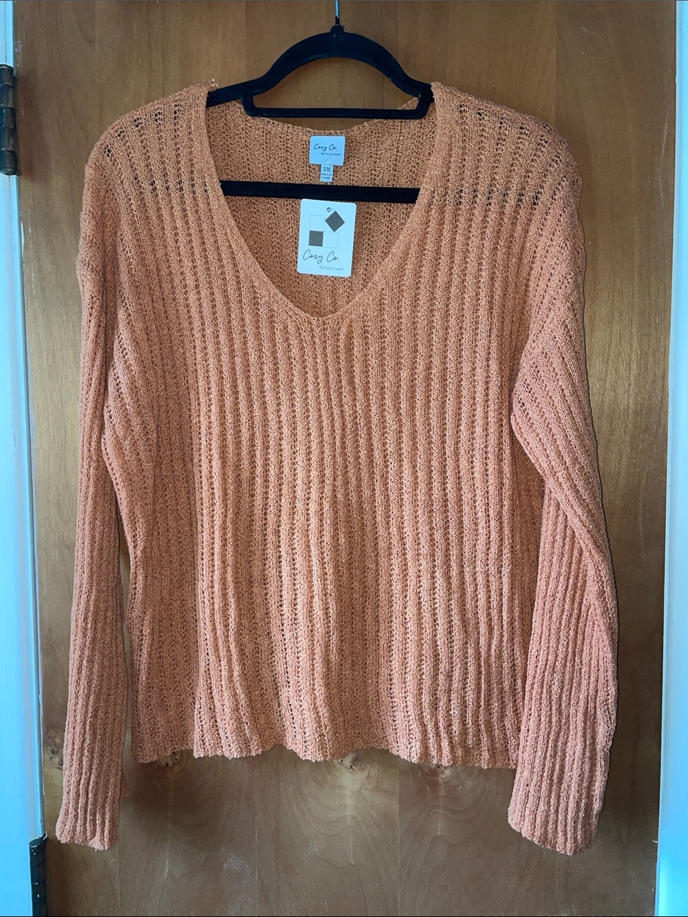 Cozy Casual Women's V-Neck Knit Sweater - Coral Peach